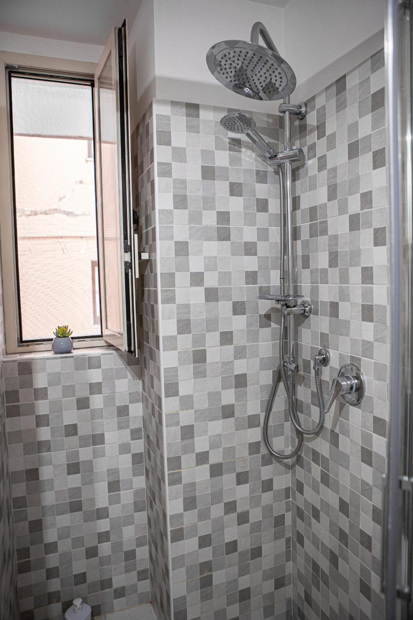 Ruggero Settimo - Holiday Houses Катанія Екстер'єр фото