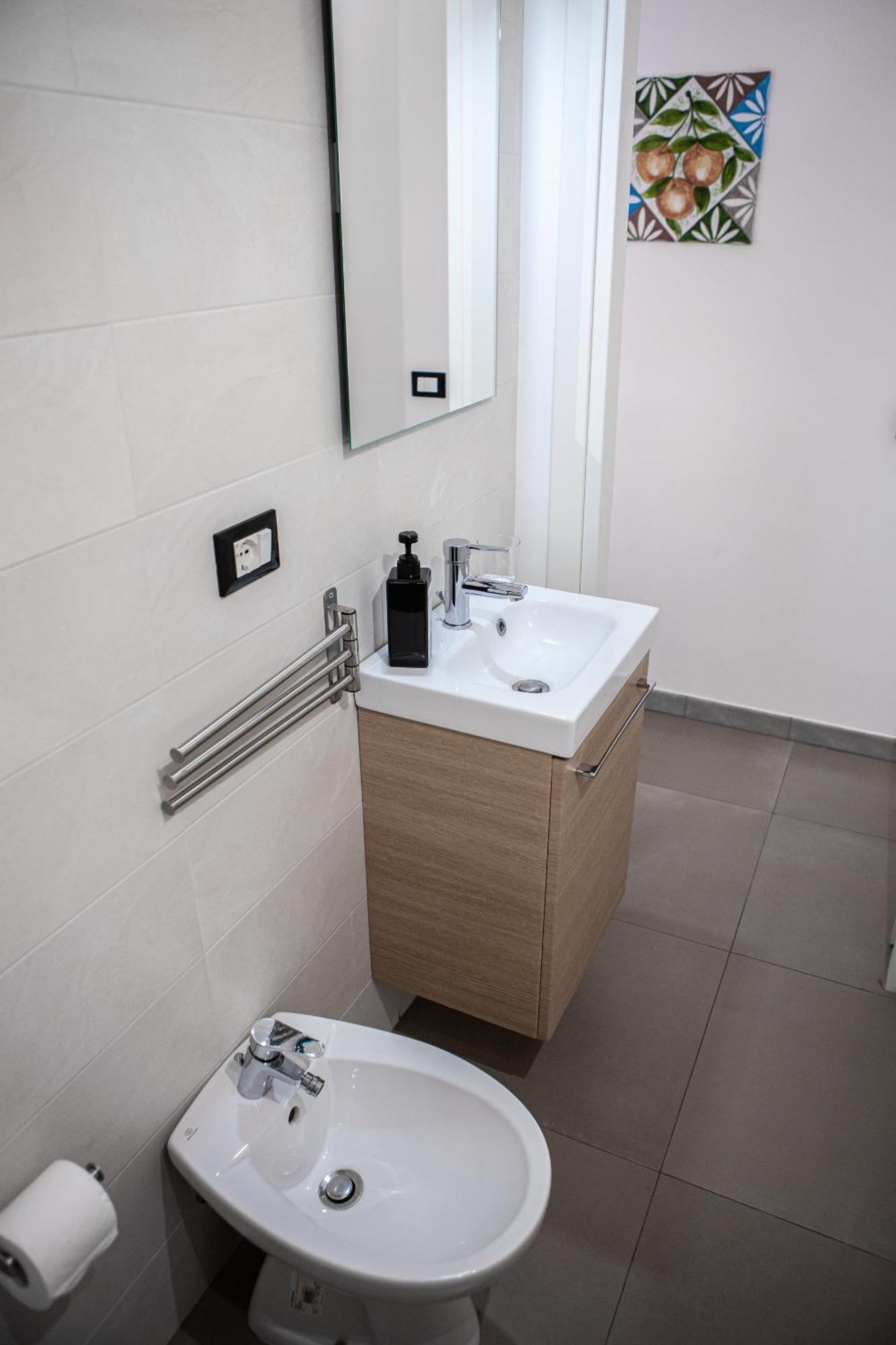 Ruggero Settimo - Holiday Houses Катанія Екстер'єр фото